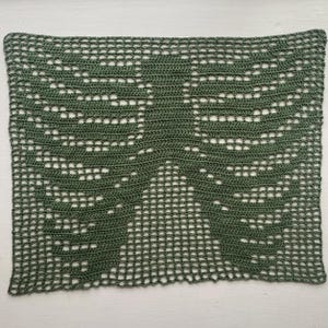 Rib cage filet crochet pixel grid, skeleton ribcage PDF graph