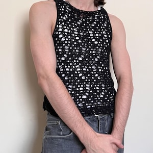 Mönstret för Distressed Mesh-västen (PDF)