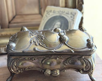 Art Nouveau Jewelry Casket 1895-1910