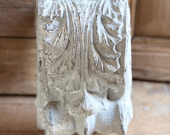 Painted Ornate Wood Bracket Bookend Wall Sconce