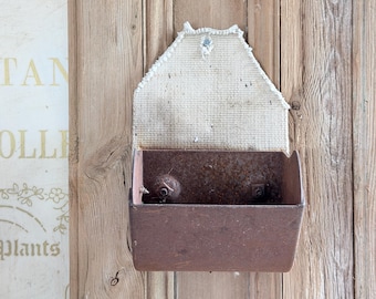 Industrial Iron Fastener Holder