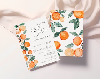 Pode incluir: Um convite de chá de bebê branco com flores de laranjeira e o texto "A Little Cutie Is On The Way!"  Por favor, junte-se a nós para um chá de bebê em homenagem a Samantha & Deyensa. Sábado, 1 de maio, 14h00. Blossom Grove, 123 Orange Lane, Citrusville. RSVP para Linda até 1 de maio. Registrado na Amazon & Target.