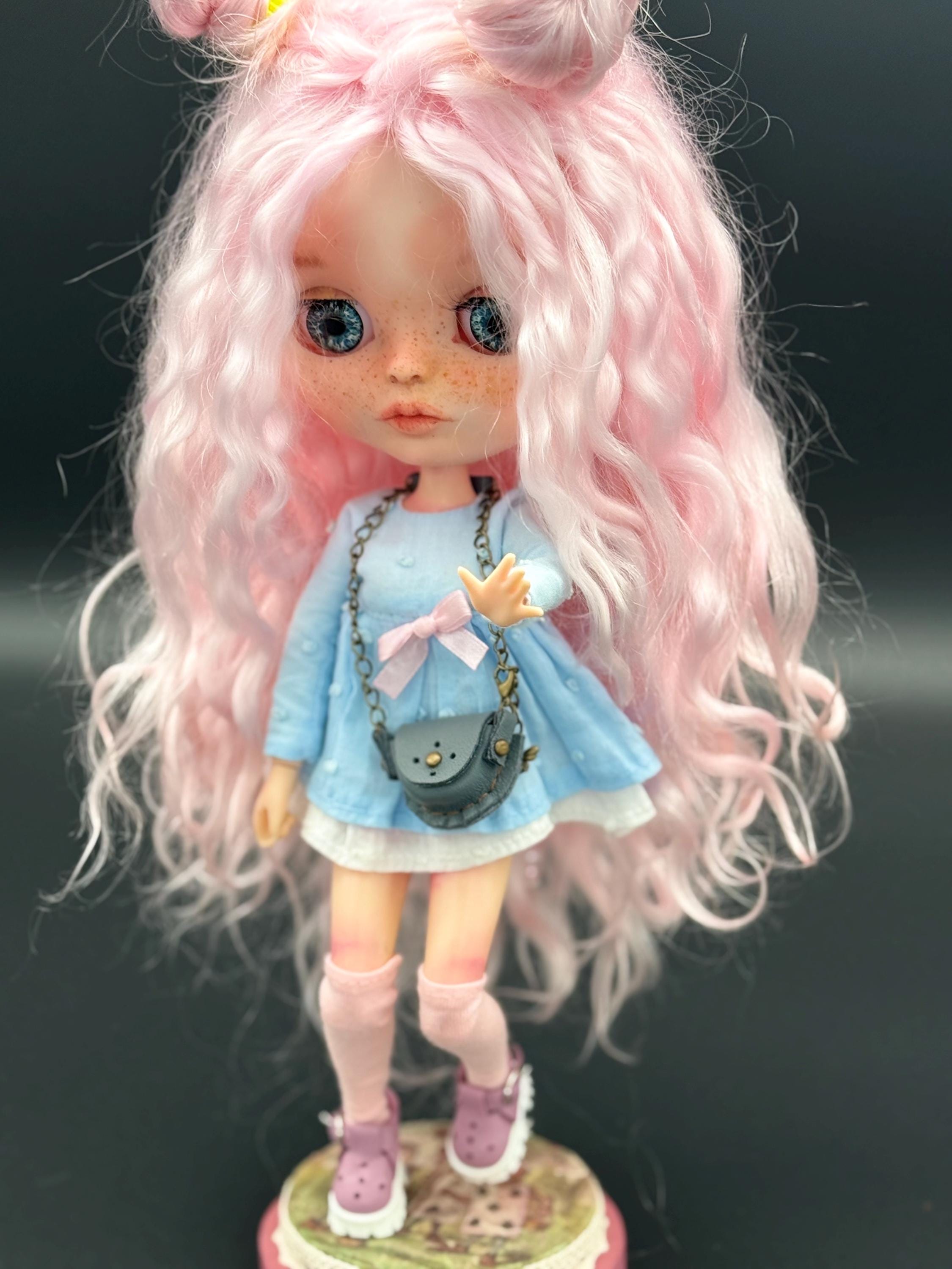 Blythe custom