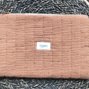 Quilted pouch in double cotton gauze Caramel