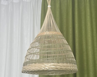 Natural Bamboo Woven Lampshade,Japanese Simple Chandelier,Rustic Pendant Lamp for Farmhouses,Unique Bamboo Lighting