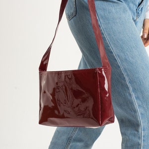 Patent Leather Women's Shoulder Bag, Crossbody Bag, Elegant Shoulder Bag, Burgundy Leather Purse, Fashion Glossy Bags, Gift ForHer zdjęcie 8