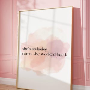 Poster con citazione "Girl Boss Pink": arredamento alla moda per la stanza (download digitale)