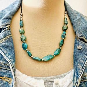 Vintage Turquoise Nugget and Silver Necklace, Turquoise & Silver, Faux Leather, Earthy, Timeless, Rustic, Unisex, Beaded Gemstone Necklace