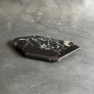 Picasso Marble Irregular Shape Tray, Natural Stone Asymmetrical Tray, Marble Desk Tray, Vanity Tray, Perfume Tray, Presentation Tray