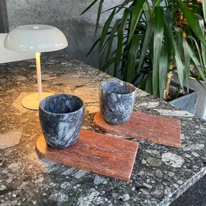 Handgefertigtes Schwarzer Marmor Cocktailglas: Stein Weinschale