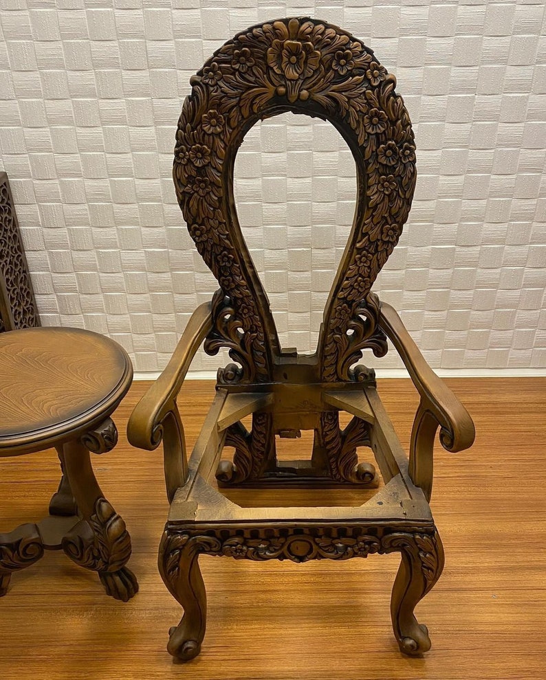 Vintage chair Midcentury desıgn chair Ottomon desıgn chair walnut chair wooden chair Rustic chair traditional chair carved chair zdjęcie 5