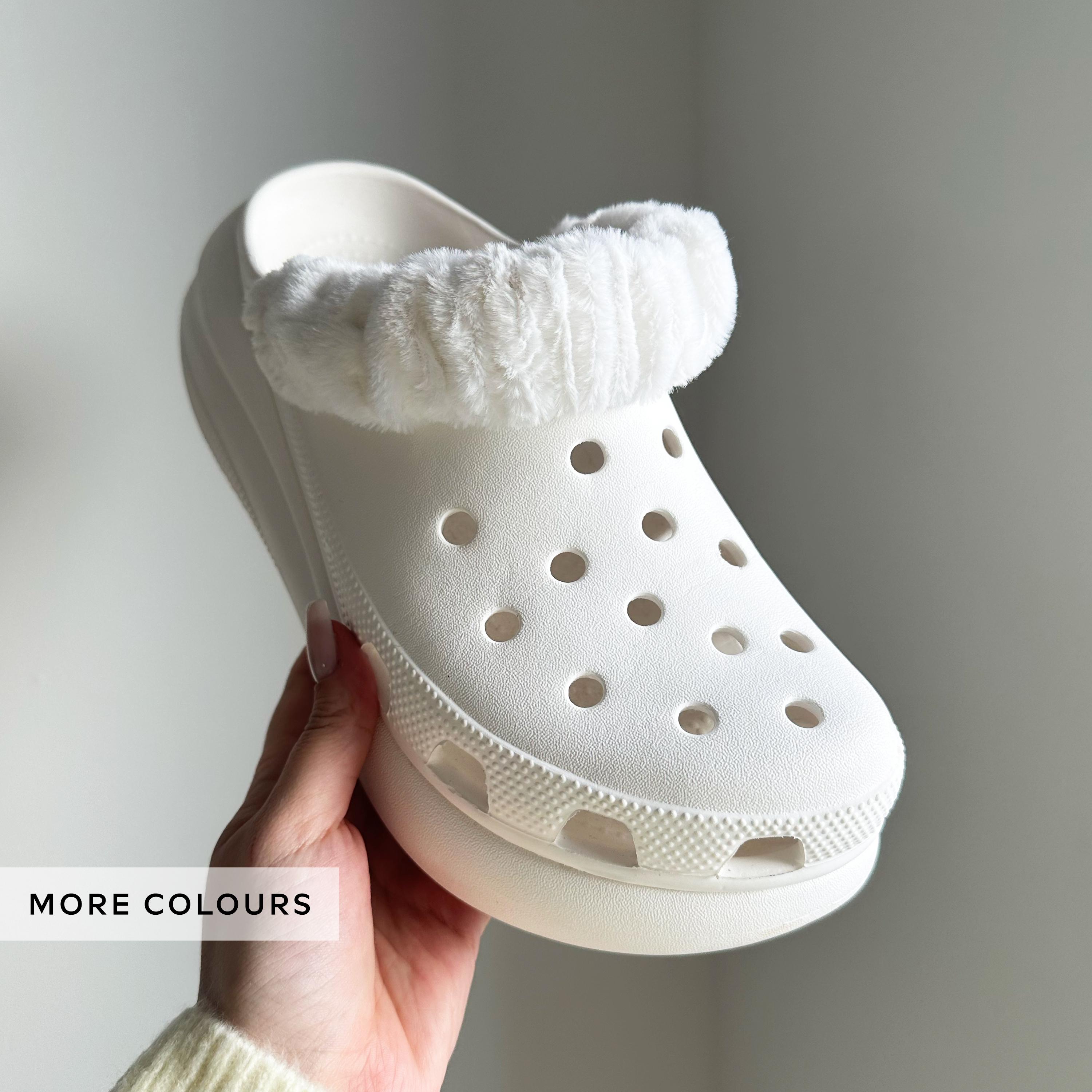 crocs w fur inside