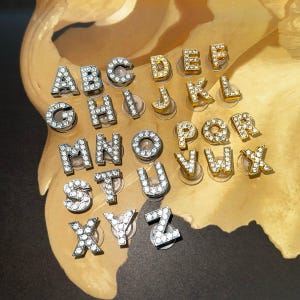 Charms de sapato com letras brilhantes do alfabeto | Prata de luxo, ouro e strass