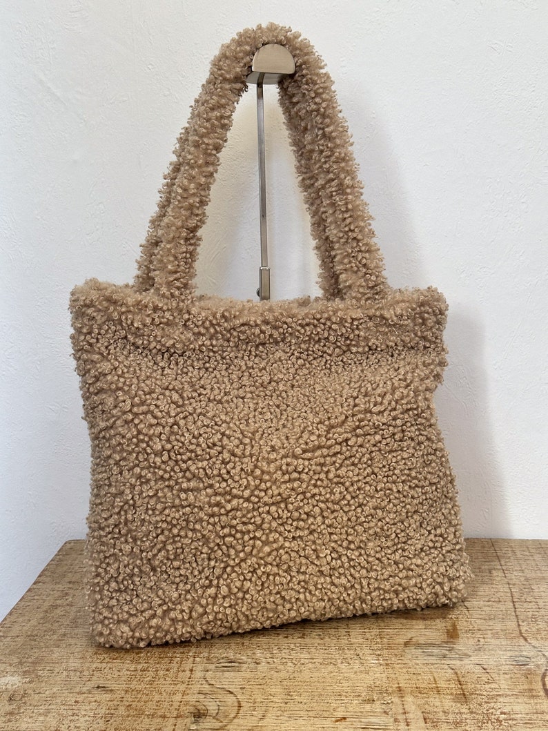 Teddy fur shopper bag different colors Taupe