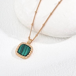 Malachite Pendant Necklace 925K Silver, Vintage Green Lucky Stone Trendy Dainty Jewelry, Gift for Her, Gift for Women Mother&#39;s Day Birthday