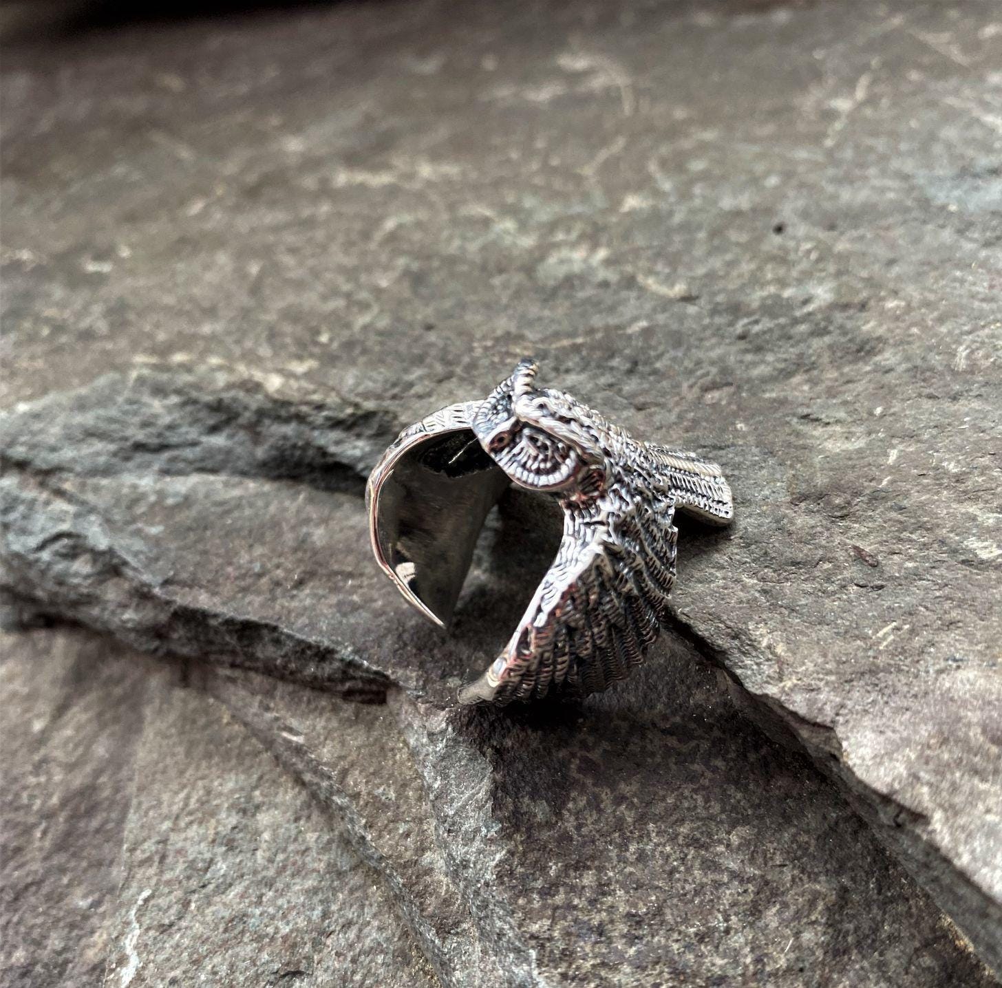 Handcrafted sterling silver ring: Owl