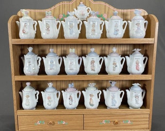 Precious Moments Teapot Spice Jars Rack Wooden Shelves Enesco 1995 Lot of 16