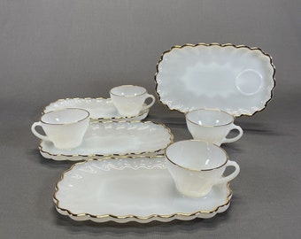 Anchor Hocking Classic Snack Set 22 K. Gold Trim Milk Glass 4 Trays & 4 Cups