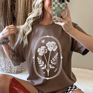 Vintage Linocut Flower Shirt Design, Peonies PNG, Vintage Floral PNG, Boho Flowers Sublimation File, Cottagecore svg, Trendy Coquette PNG image 2