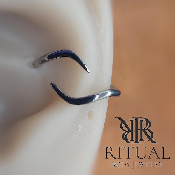 16 g niobium tweepuntige conch- of helix-piercingringen ~ 16 g / 1,2 mm
