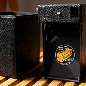 Vintage Kodak Box Camera - Classic Photography Collectible