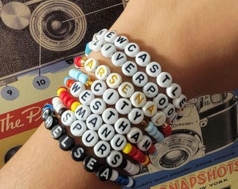 Bracelets de perles de football Premier League anglais PERSONNALISATION EN OPTION | Bracelets de football faits main en Angleterre | Manchester Arsenal Liverpool
