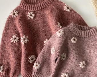 Veste de bébé tricotée à la main, veste de chapeau, chaussettes de bébé cadeau nouveau-né