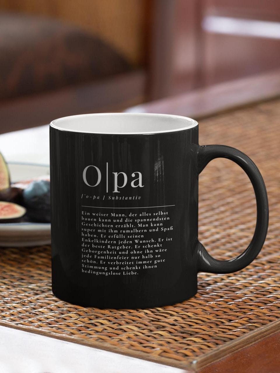 Personalisierte Tasse Opa Definition mit weißem Druck. Stilvoll, langlebig und einzigartig ein besonderes Geschenk für viele Anlässe.