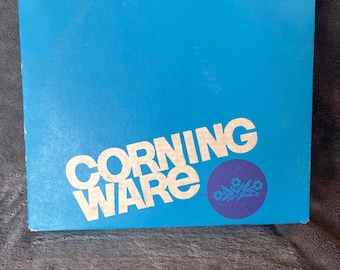 Sartén tapada vintage Corning Ware A-10 de 25 cm con el clásico patrón Blue Cornflower.