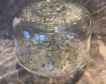 Vintage Princess House Fantasia Crystal Cake Stand with Dome – Etched Glass Pedestal Cloche