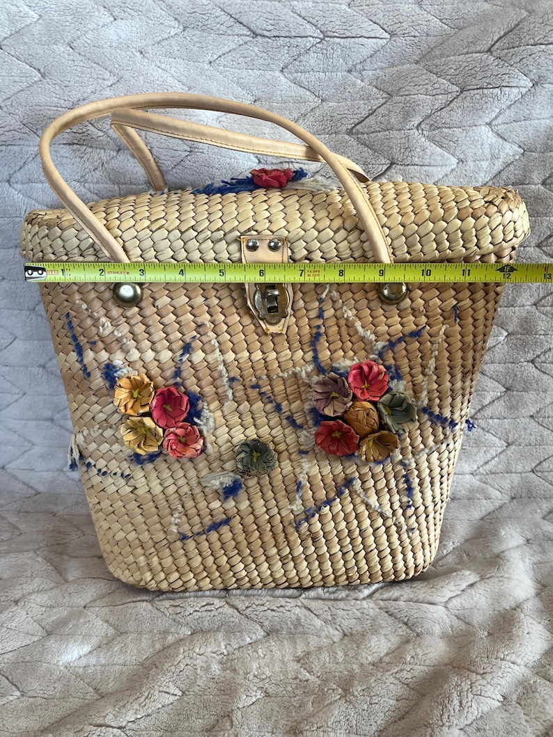Vintage 1960s Straw Bucket Bag, Embroidered Floral Detail Tote Purse - Etsy