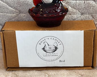 Rose’s Closet mini red hen on nest