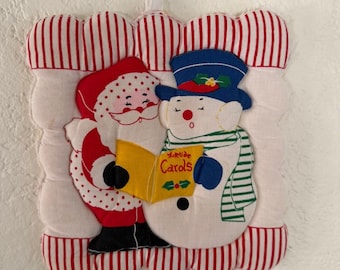 Vintage-Kitschiger Weihnachtstopfhalter mit Weihnachtsmann- und Schneemannmotiv, gesteppt, Küchendekoration