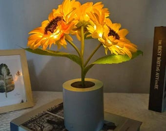 Sunflower LED Lamp, 3 Flowers, 10.3 inches tall! - Bedside Night Lamp