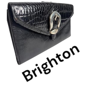 Cartera para tarjetas con solapa y hebilla plateada de piel de cocodrilo negra vintage de Brighton