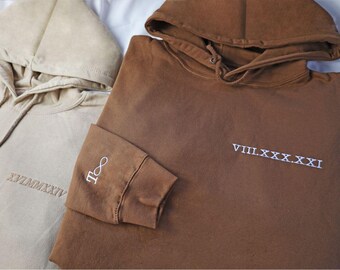 Felpe Con Cappuccio Personalizzate Per Coppie – Ricamate A Mano Con Data In Numeri Romani E Iniziali Sulla Manica, Beige, Unisex - 6