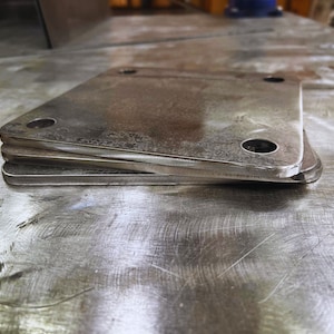 6x6 Base Plate 1/2&quot; holes A36 Carbon Steel Curved Edge 1/4&quot; thick