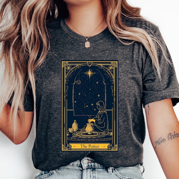 Das Potter-Tarot-Karten-Shirt, Keramik-Shirt, Keramik-Liebhaber-Geschenk, Ton-Potter-Geschenk, Keramik-Liebhaber-Geschenk, minimales Arcane-Art-Grafik-T-Shirt