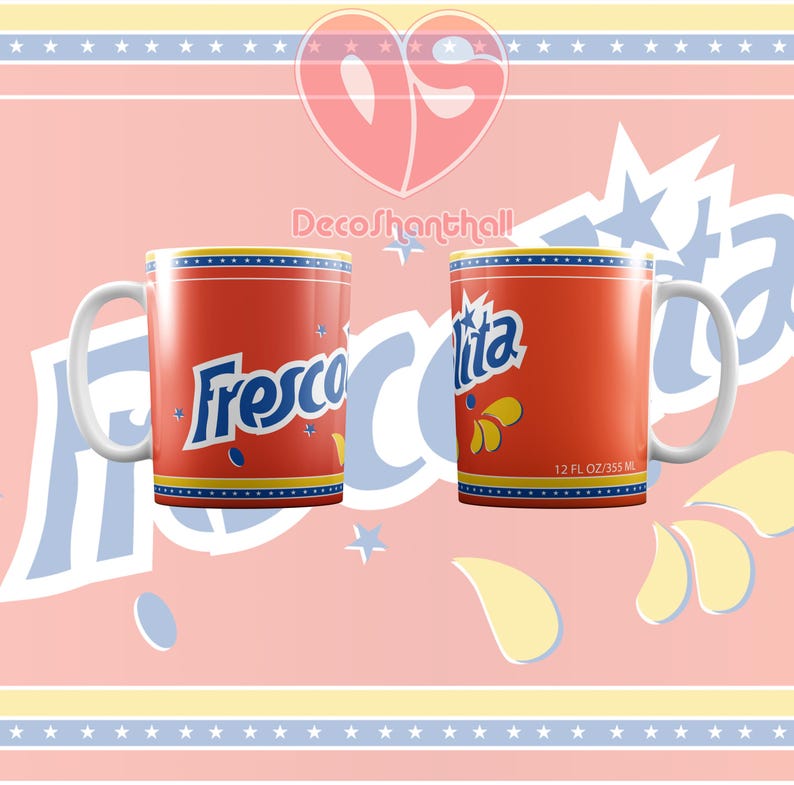 Puede incluir: Dos tazas de cer&aacute;mica roja con asas blancas. Una taza tiene la palabra "Frescolita" en letras azules y amarillas. La otra taza tiene el texto "12 FL OZ/355 ML" en texto negro.