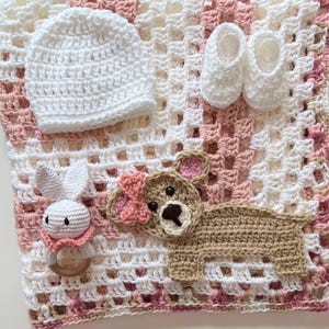 Crochet Baby Blanket, handmade blanket Crochet Hat and Booties, Pink and white Crochet Baby Blanket with bear, crib blanket, afghan heirloom