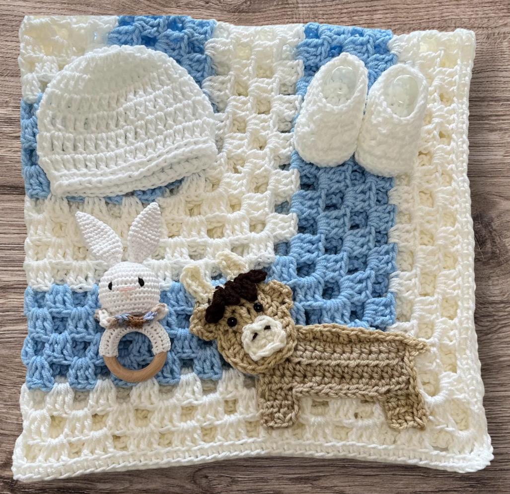 Crochet Baby Blanket set, handmade crib baby blanket Hat Booties, Baby Blanket crochet, heirloom afghan, blue white, highland cow applique