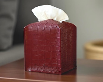 Modern Crocodile Style Tissue Box Holder – PU Leather Square Design for Décor & Gifting