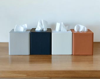 Modern PU Leather Tissue Box – Ribbed Square Design, Magnetic Closure, Stylish Napkin Holder