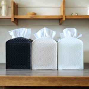 modern napkin holder, tissue box holder, leather tissue holder, tissue box cover, napkin holder, bathroom accessories, leather box, tissue box square,Woven Style , Facial Tissue Box Cover,Woven Checkered Tissue Box Holder,Square Tissue Box Cover
