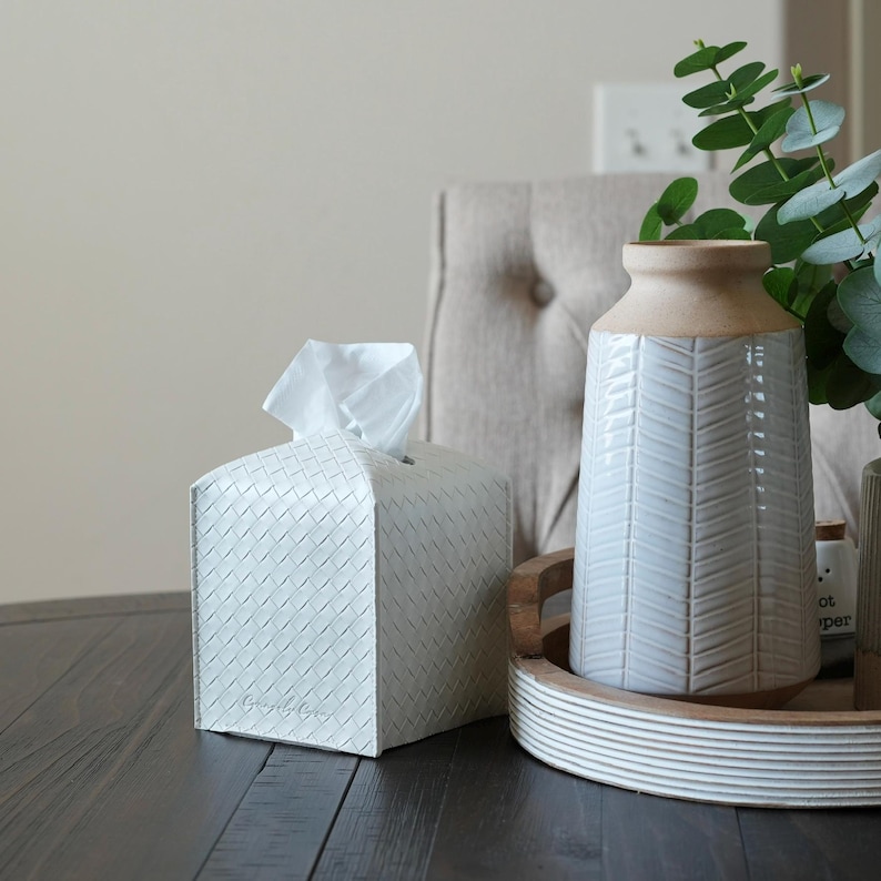 modern napkin holder, tissue box holder, tissue holder, tissue box cover, napkin holder, bathroom accessories, leather box, tissue box square,Woven Style , Facial Tissue Box Cover,Woven Checkered Tissue Box Holder,Square Tissue Box Cover