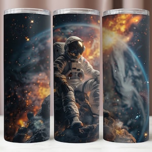 Astronaut Tumbler Wrap, Galaxie Sublimationsdesign, Astronaut im Weltraum Sofortiger digitaler Download PNG-Datei, Becher PNG Wrap, 20 Unzen Skinny Tumbler