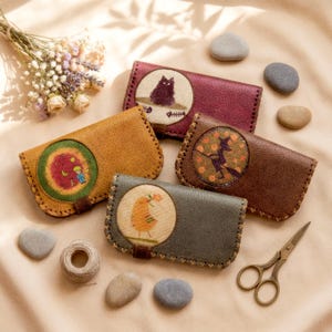 Lange Geldbörse für Damen aus Vegan Leder mit künstlerischer Illustration