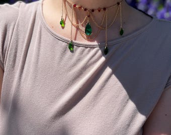 Howl&#39;s Moving Castle Necklace: Green glass beads and Gold Plated Anime Jewelry