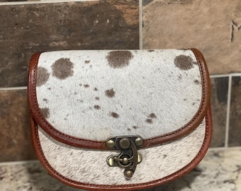 Cowhide Crossbody, Cowhide Purse, Western Purse, Western Crossbody, Festival Bag, Western Crossbody, Gift for Her, Christmas gift, Concert