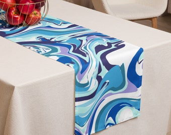 Blauer Design Tischläufer